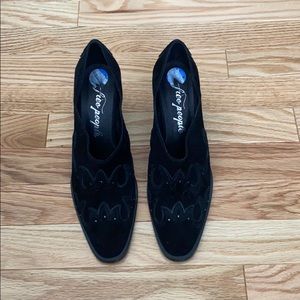 Free People Suede Heeled Shoes NWOB - PRICE CUT!!